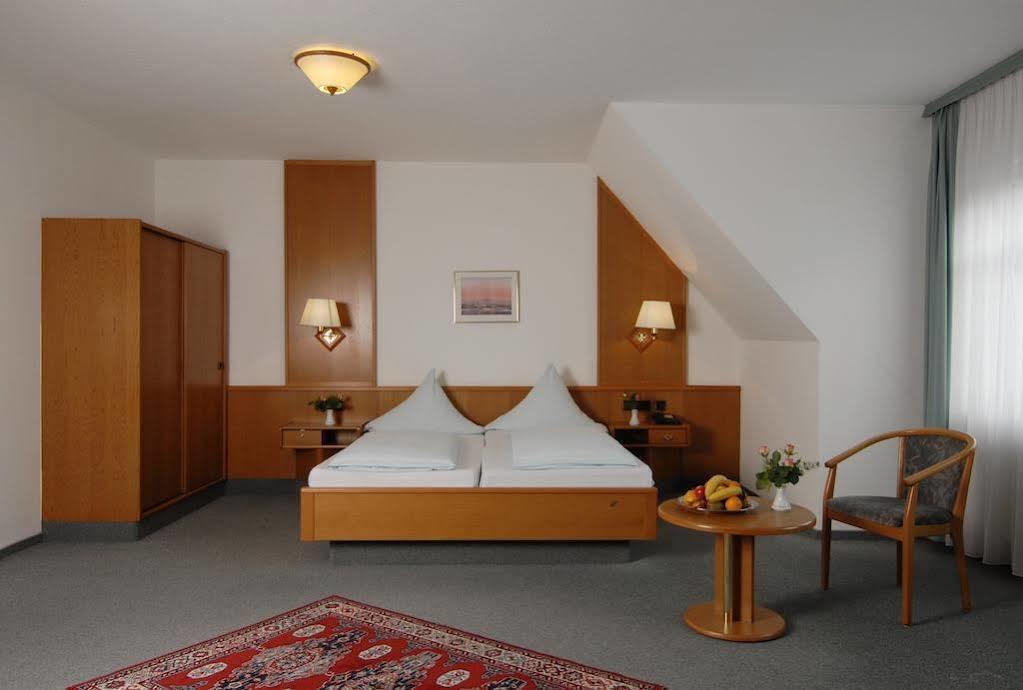 Stadthotel Muenze Bad Mergentheim Esterno foto